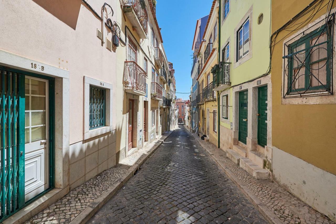 Cozy Apartment In Historic Center With Terrace Lisabona Exterior foto