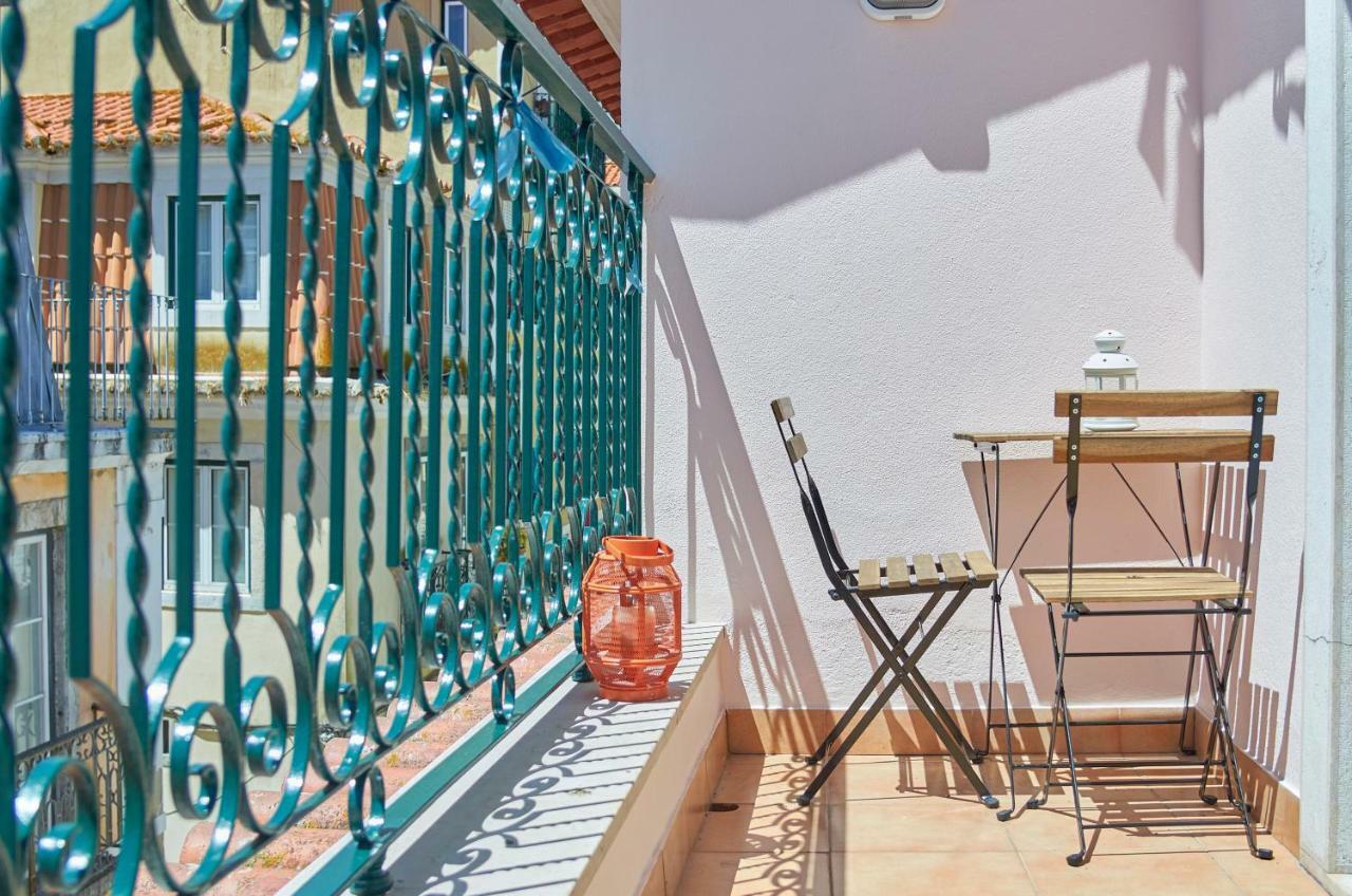 Cozy Apartment In Historic Center With Terrace Lisabona Exterior foto