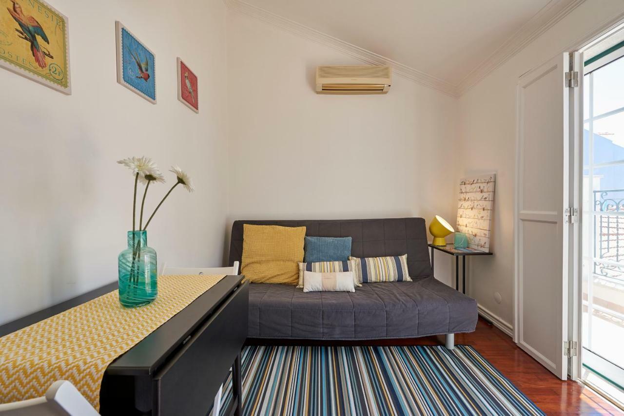 Cozy Apartment In Historic Center With Terrace Lisabona Exterior foto